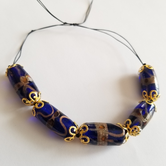 Handmade beaded bracelet cobalt blue art glass beads gold tone black cord - Picture 6 of 11